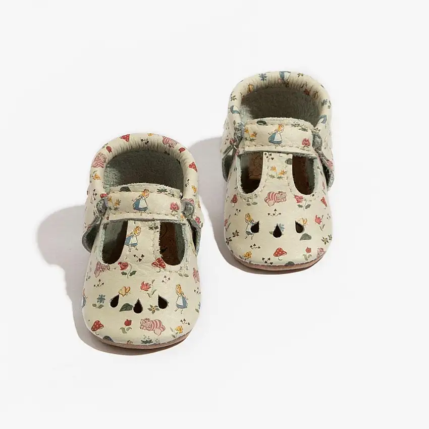 Alice In Wonderland Mary Jane Baby Shoe