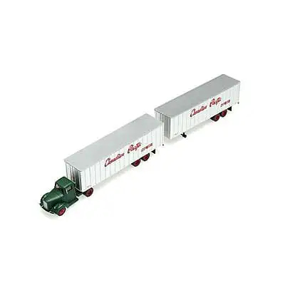Bachmann 42233 HO Scale White Tractor w/2 Piggyback Van Trailers - Assembled -- Canadian Pacific (green Tractor, silver & red Trailers; Script Lettering)