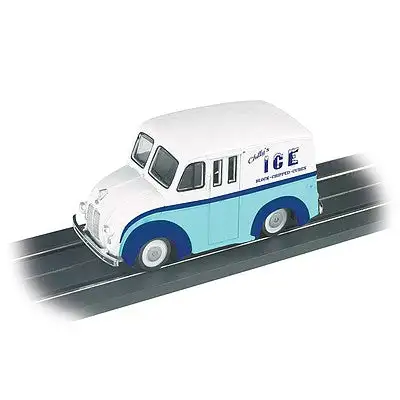 Bachmann 42737 O Scale Operating Delivery Van - 3-Rail - Williams E-Z Street(R) -- Chilly's Ice