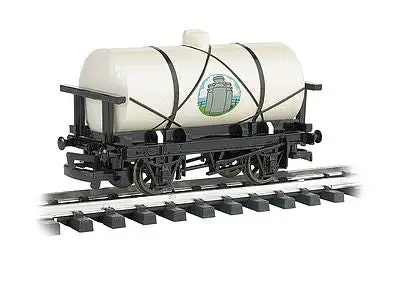 Bachmann 98014 G Scale Cream Tank Car (Tanker) - Thomas & Friends(TM) -- Red