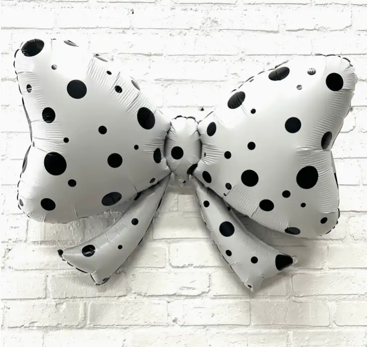 Black & White Polka Dot Bow Balloon – 40"